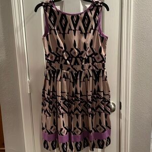 Jessica Simpson pleated dress with pockets size 6